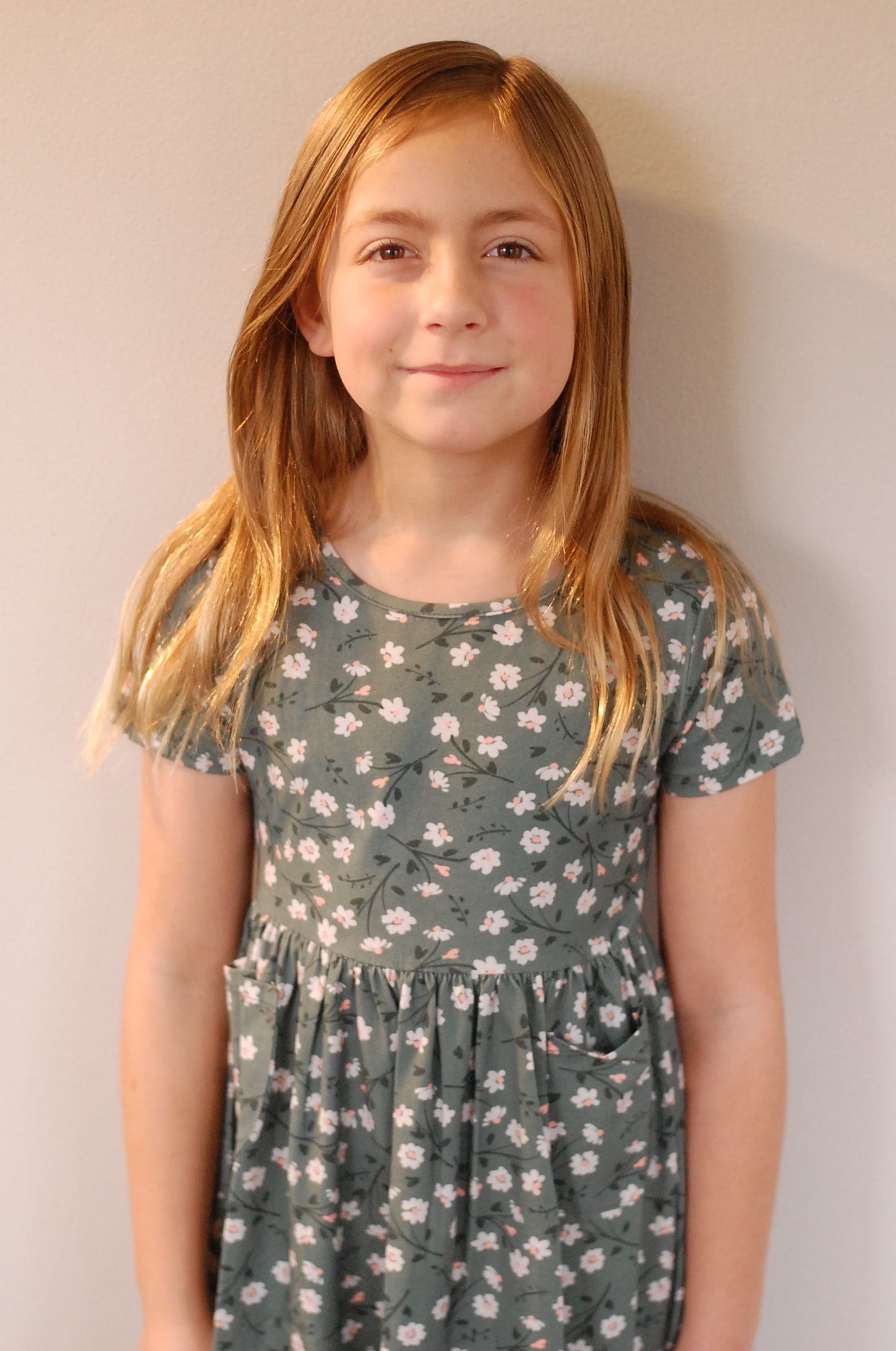 Girls Daisy Blooms Front Pocket Dress