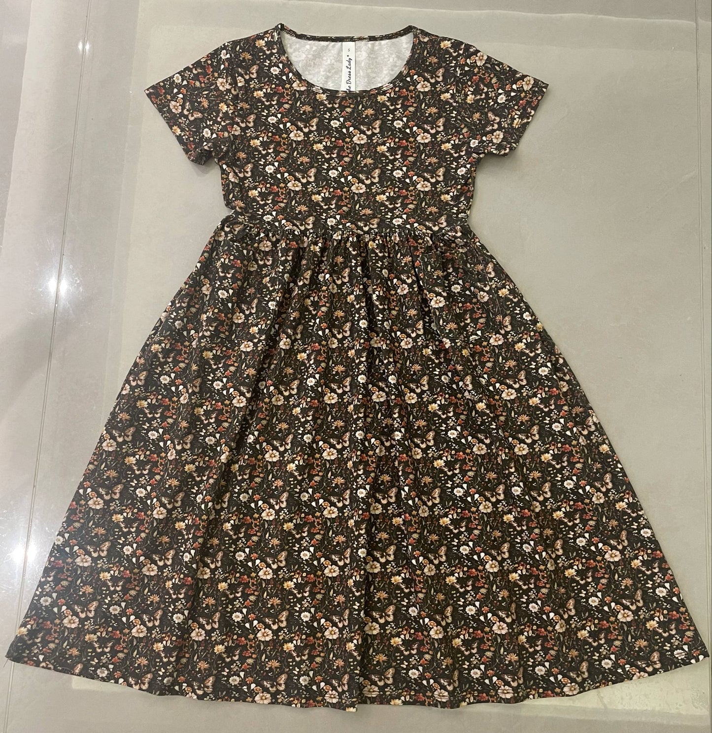 Girls Butterfly Garden Front Pocket Dress