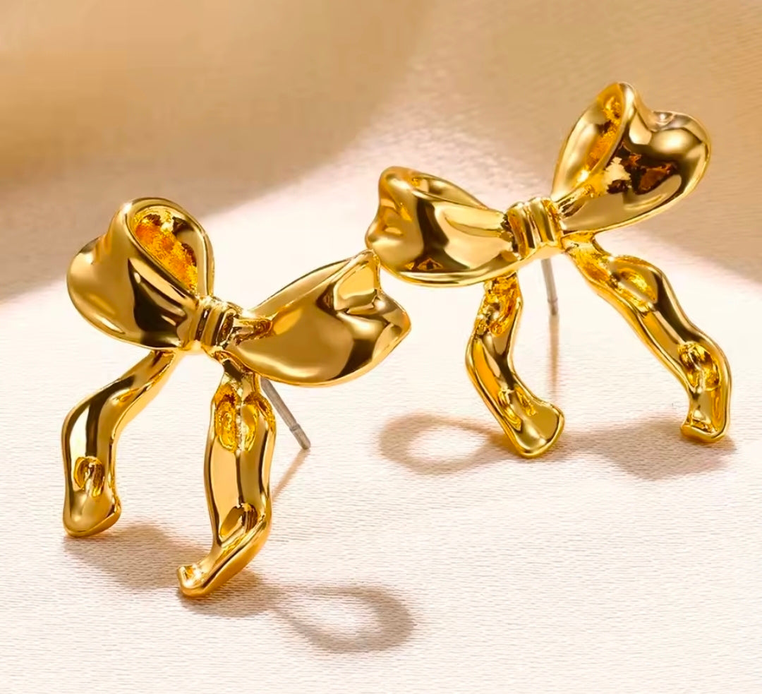 Gold Bow Earrings